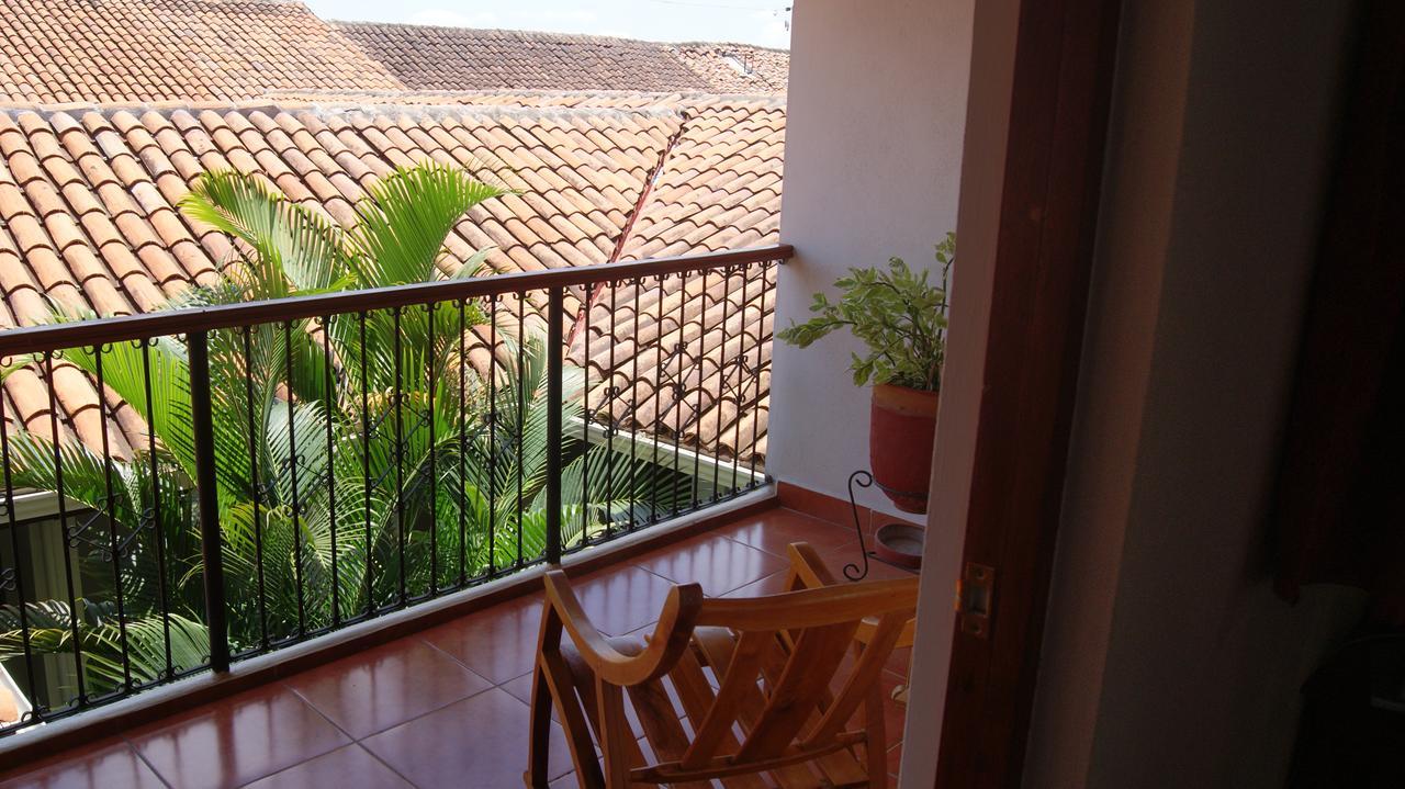 Hotel Cacique Adiact León 外观 照片